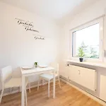 Monteurwohnung Skge0901 – Komfortabel&modern In Schwarzenbek, 1. Og Links Apartment Schwarzenbek