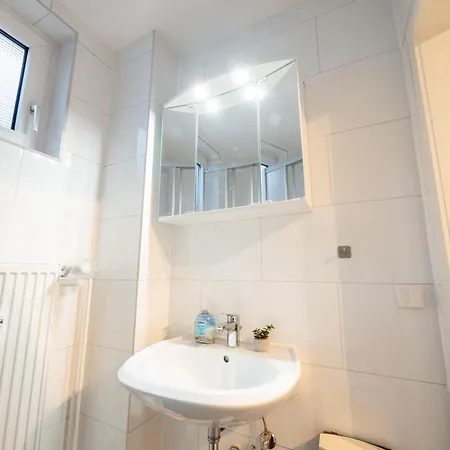 Apartment Monteurwohnung-fuer-5-personen-1-og-5-betten-in-schwarzenbek-skge0901 Schwarzenbek